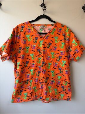Halloween Cat Print Short Sleeve Scrub Top V-Neck Cotton Large